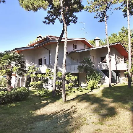 Villa Paola Lignano Sabbiadoro Exterior photo