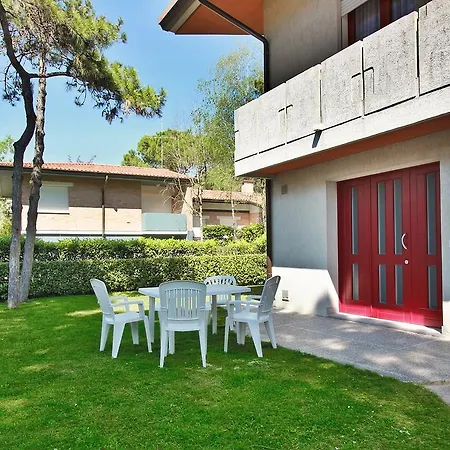 Villa Paola Lignano Sabbiadoro Exterior photo